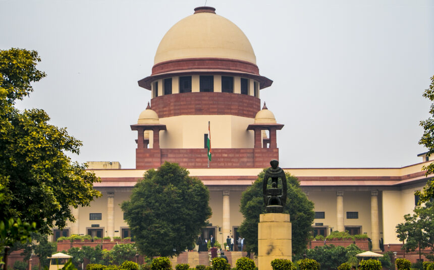 44 पर लटकी ध्वस्तीकरण की तलवार