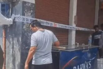 नेता आश्वासन पर अफसर कार्रवाई पर उतारू