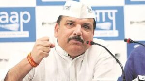 160 मासूमों की मौत पर पोस्ट की हिम्मत नहीं
