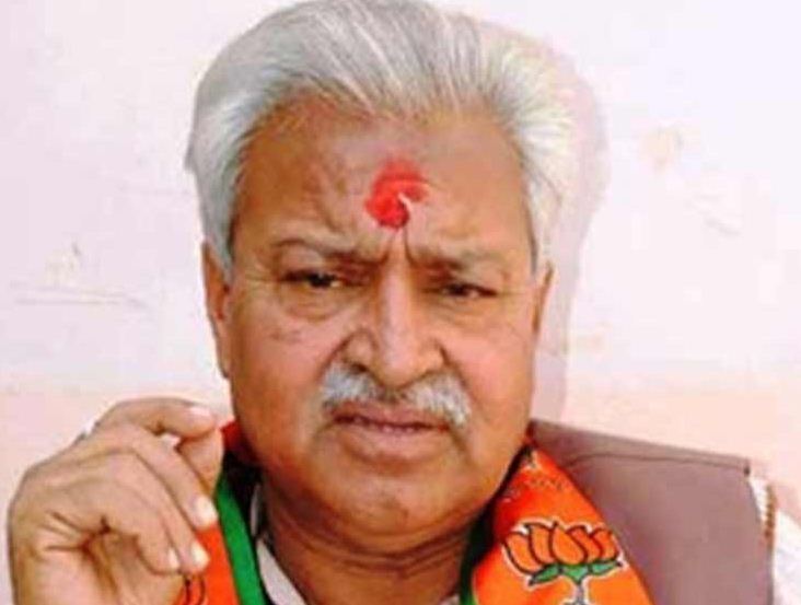 डा. वाजपेयी ने दिया विकास कार्यों का विवरण