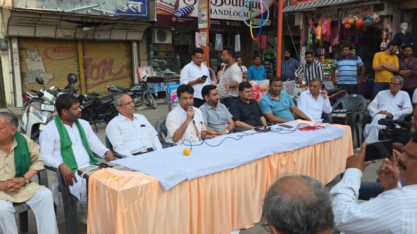 सलमान खुर्शीद लड़ेंगे व्यापारियों का मुकदमा