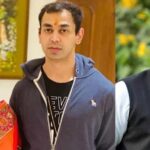 अखिलेश यादव पर टूटा दुखों का पहाड़
