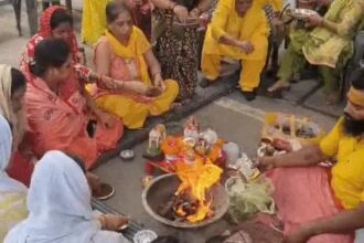 जागो सरकार पहुंच गए उजड़ने के कगार