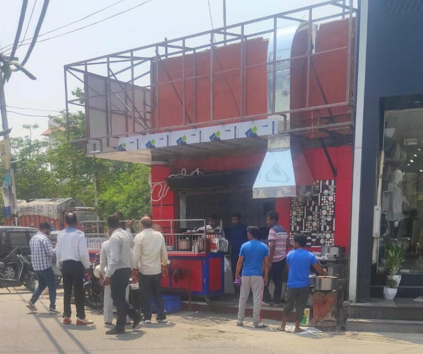 सदर में सरकारी जगह घेरने का चस्का