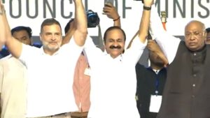 राहुल प्रियंका की मौजूदगी में सीएम का शपथ ग्रहण
