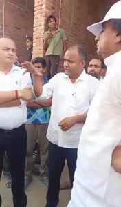 लोग तरस रहे पानी को, नगरायुक्त ने लौटा दी फाइल