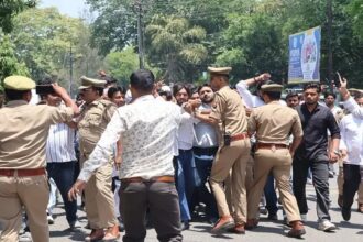 IIMT ! एक एक मौत का हिसाब चाहिए