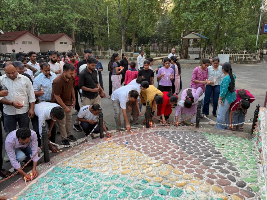 कौन है जिम्मेदार युवाओं की इन मौतों के लिए