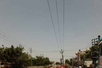 नरक में कैसे लें सांस GIC की छात्राएं