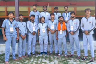 शौर्य प्रशिक्षण वर्ग से लौटे बजरंग दल कार्यकर्ता