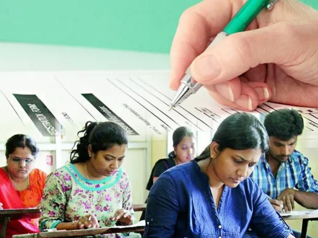 कड़े सुरक्षा इंतजाम में प्रवक्ता की परीक्षा