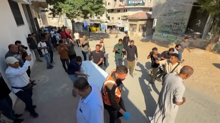 इजरायल मासूमों पर बरसा रहा है मौत