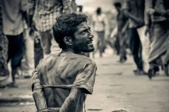 भागते तो फाड़ डालते पिटबुल और रॉटवीलर