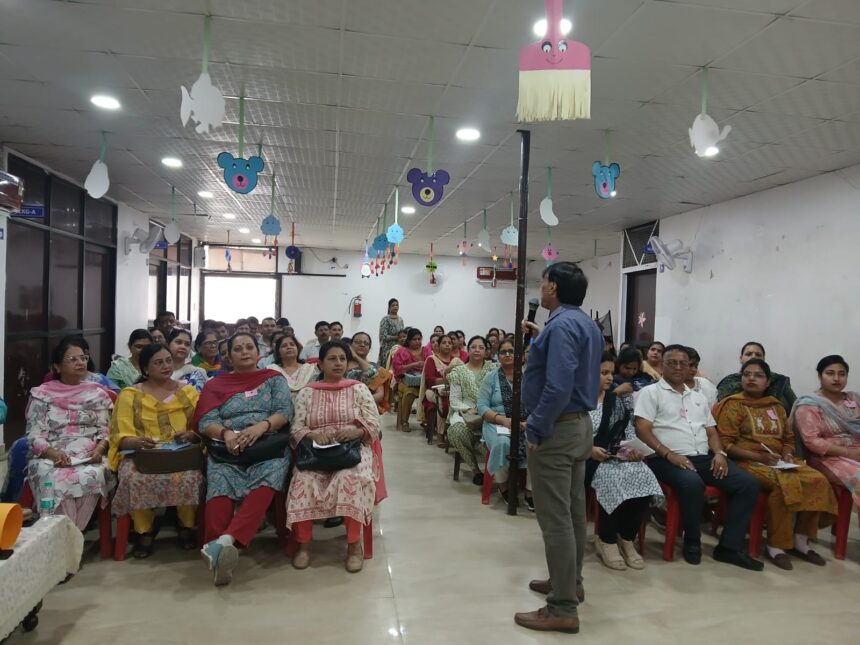 ऋषभ में साइबर सेफ्टी पर कार्यशाला