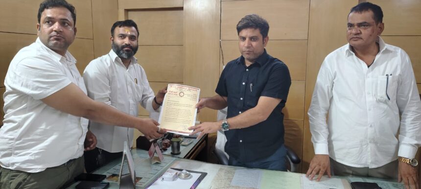 बर्बाद हो जाएंगे हुजूर रोक दो सीलिंग