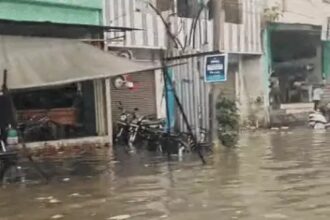 चंद मिनटों की बारिश ने किया बेहाल