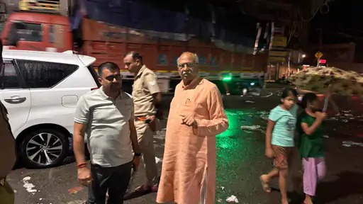 खबर मिलते ही भीगते पहुंच गए कैंट विधायक