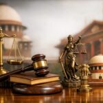 पूरा शहर ही अब तोड़फोड़ के मुहाने पर