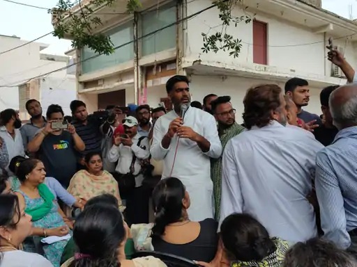 आशियानों के लिए अब राष्ट्रपति से गुहार