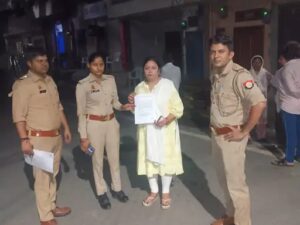 नोटिस को बताया अफसरों की निर्ममता