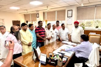 व्यापारी नेता बोले सरकार का नाम बदनाम ना करो
