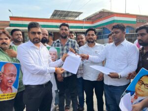 बर्बरता के विरोध में राष्ट्रपति को ज्ञापन