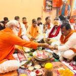 उद्धव ठाकरे के जन्मदिवस पर हवन