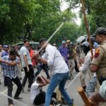 सरकार और दिल्ली पुलिस की मुश्किलें बढ़ीं