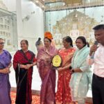 साकेत जैन मंदिर में णमोकार मंत्र का पाठ