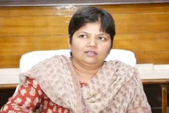 सीसीटीवी की निगरानी में होंगे शिक्षा के कार्यालय