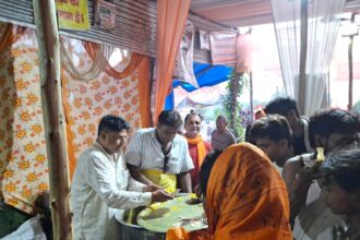 हैंडलूम मित्र मंडल का कांवड़ शिविर