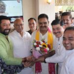 कलराज मिश्र व असीम अरुण का स्वागत