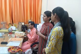 संस्कृत प्राच्यभाषा विभाग में रक्षाबन्धन का आयोजन