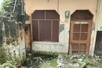 पलायन से अफसर क्यों है बेखबर