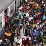ट्रेन के सफर में टिकट के अलावा ये भी चाहिए