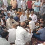 अफसरों ने अभी तो दिया है अटका