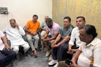 सरेंडर नहीं आंदोलन आरपार की जंग का एलान