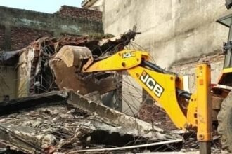 वादा था 21 तक नहीं करेंगे तोड़ेंगे फिर भी कार्रवाई