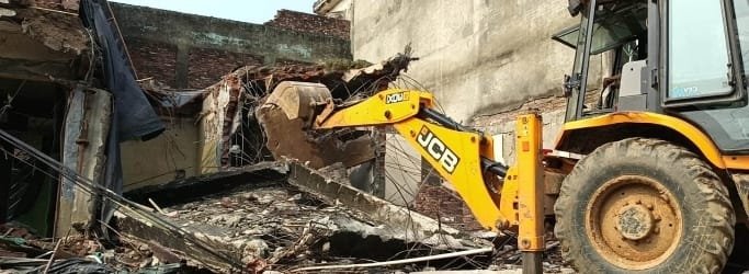 वादा था 21 तक नहीं करेंगे तोड़ेंगे फिर भी कार्रवाई