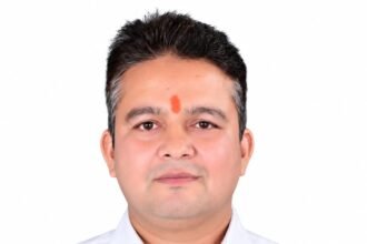 स्वागत में बुलडोजर जख्म पर नमक सरीखा