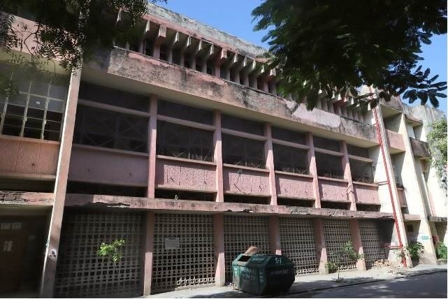 बैंच पर सीएम के रवैये पर वकीलों में उबाल कचहरी में सन्नाटा