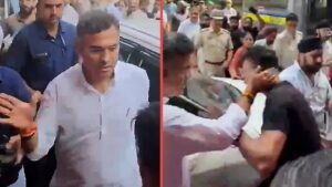 आप विधायक पर FIR भाजपा के मंत्री पर NCR