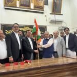 ई-फाइलिंग के लिए राजी है वकील मिले तो सही